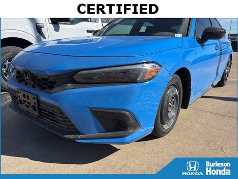 Used 2024 Honda Civic Sport image 1