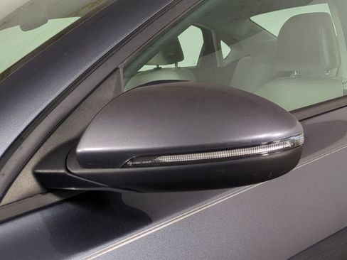 Used 2023 Kia Forte LXS w/ LXS Technology Package FWD image 12