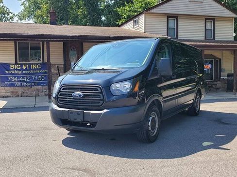 Used 2018 Ford Transit 150 130 Low Roof RWD image 1