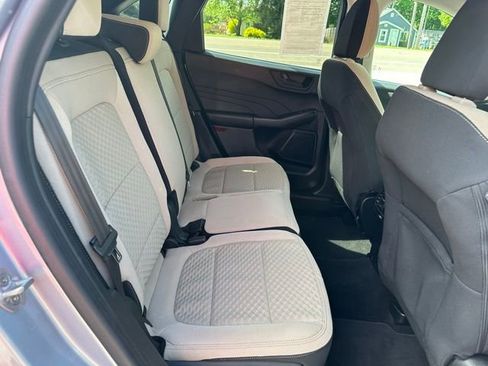 Used 2022 Ford Escape SE w/ Cold Weather Package AWD/4WD image 15