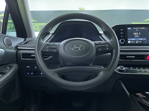 Used 2021 Hyundai Sonata SE image 19