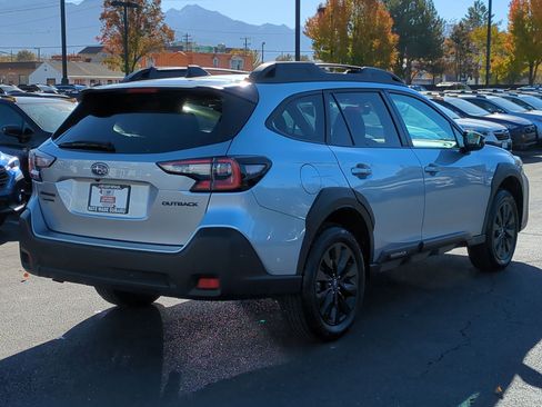 Certified 2024 Subaru Outback Onyx Edition image 3