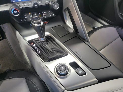 Used 2019 Chevrolet Corvette Z06 RWD image 30