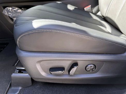 New 2026 INFINITI QX60 Luxe w/ Cargo Package image 10