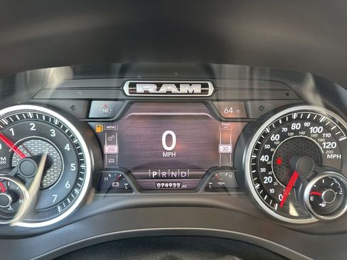 Used 2020 RAM 1500 Big Horn AWD/4WD image 16