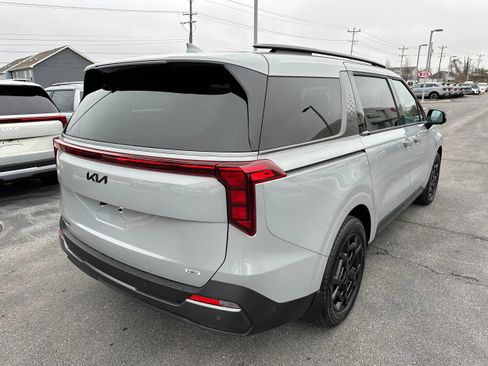 New 2026 Kia Carnival SX image 5