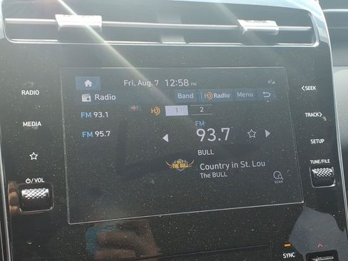 Used 2023 Hyundai Tucson SEL w/ Convenience Package AWD/4WD image 6