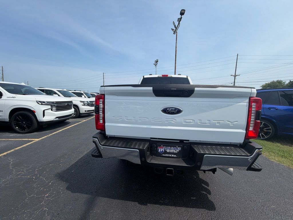 Used 2023 Ford F250 XL w/ STX Appearance Package AWD/4WD image 4