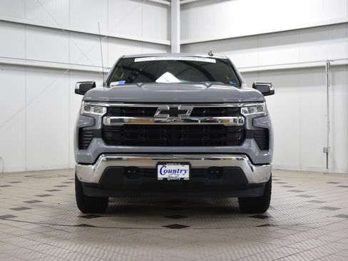 Used 2024 Chevrolet Silverado 1500 LT w/ Z71 Off-Road Package AWD/4WD image 2