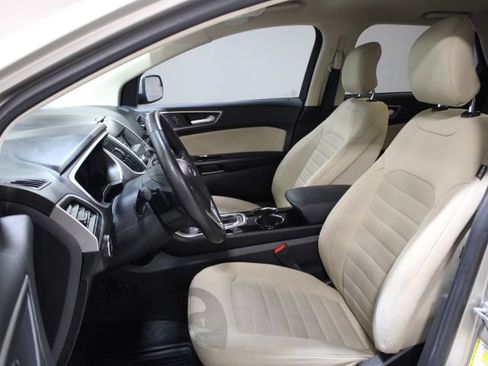 Used 2017 Ford Edge SEL FWD image 17
