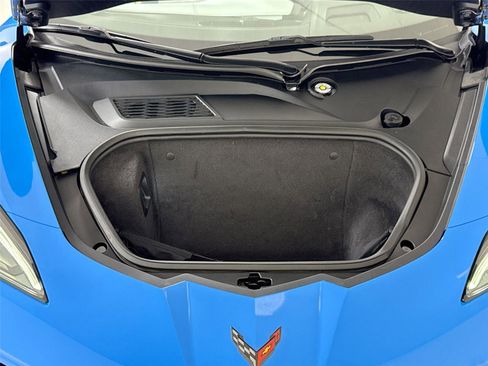 Used 2021 Chevrolet Corvette Stingray Premium Cpe w/ Z51 Performance Package RWD image 33