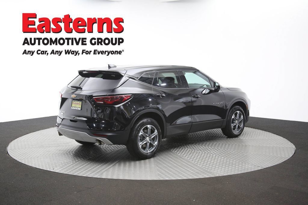 Used 2025 Chevrolet Blazer LT FWD image 43