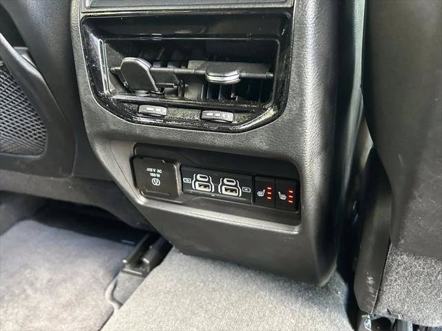 Certified 2025 Jeep Grand Cherokee Limited RWD image 44