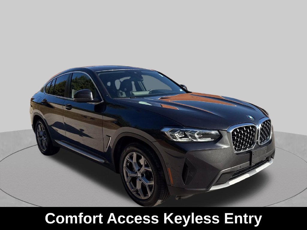 Used 2024 BMW X4 xDrive30i w/ Parking Assistance Package AWD/4WD image 9