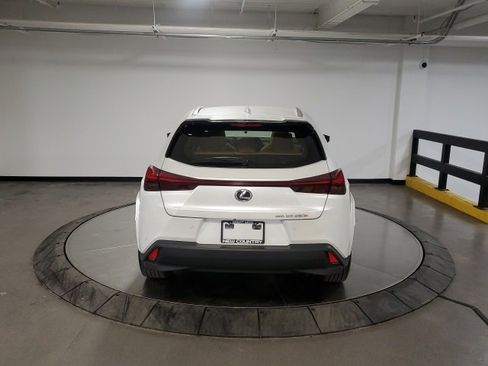 Used 2024 Lexus UX 250h AWD w/ Premium Package image 6