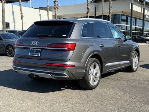 Used 2021 Audi Q7 2.0T Premium w/ Convenience Package AWD/4WD image 8