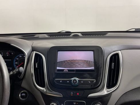 Used 2024 Chevrolet Equinox LS AWD/4WD image 27