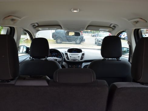 Used 2018 Ford Escape S image 20