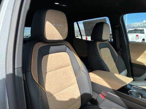 New 2026 Chevrolet Equinox ACTIV AWD/4WD image 18