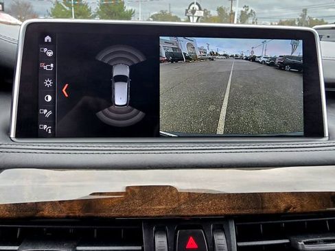 Used 2018 BMW X5 xDrive50i image 11