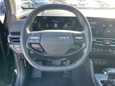 New 2026 Kia Sportage EX w/ EX Panorama Roof Package FWD image 12
