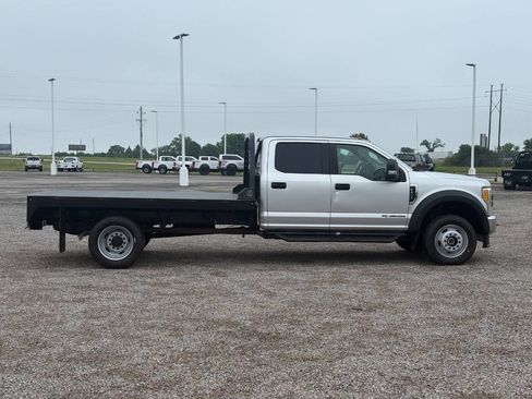 Used 2017 Ford F450 XL w/ Power Equipment Group AWD/4WD image 4
