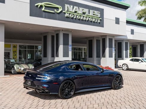 Used 2019 Aston Martin Rapide AMR image 34