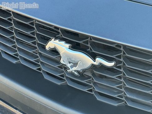 Used 2024 Ford Mustang Premium image 33