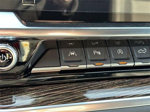 New 2026 GMC Sierra 1500 Elevation w/ Elevation Premium Package image 18