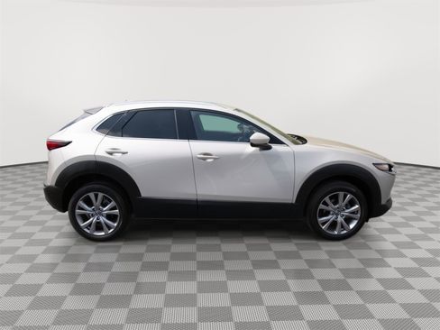Used 2022 MAZDA CX-30 AWD 2.5 S w/ Premium Package image 4