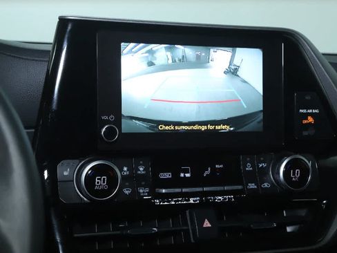 Used 2026 Toyota Highlander XLE AWD/4WD image 28
