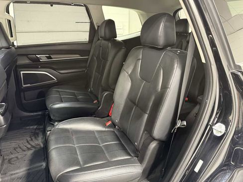 Used 2022 Kia Telluride EX w/ EX Premium Package image 19