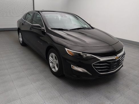 Used 2025 Chevrolet Malibu LS FWD image 13