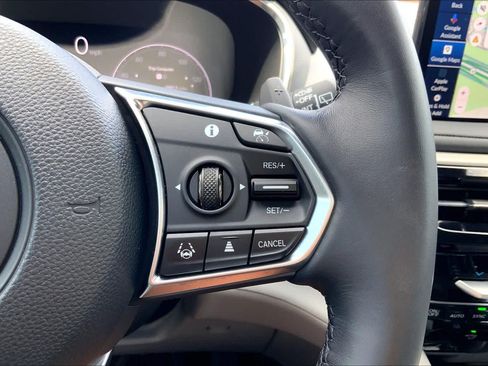 Used 2026 Acura MDX w/ Technology Package AWD/4WD image 25