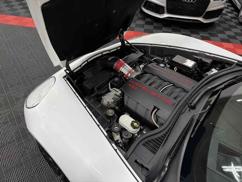 Used 2008 Chevrolet Corvette Convertible w/ Preferred Equipment Group RWD image 8