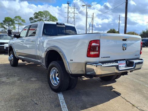 Used 2019 RAM 3500 Laramie image 3