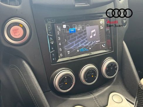 Used 2020 Nissan 370Z Coupe RWD image 20