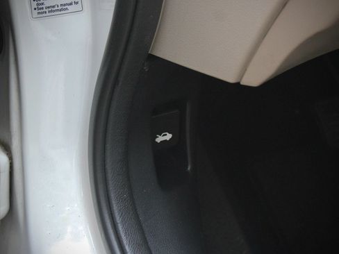 Used 2014 Honda Civic LX image 51