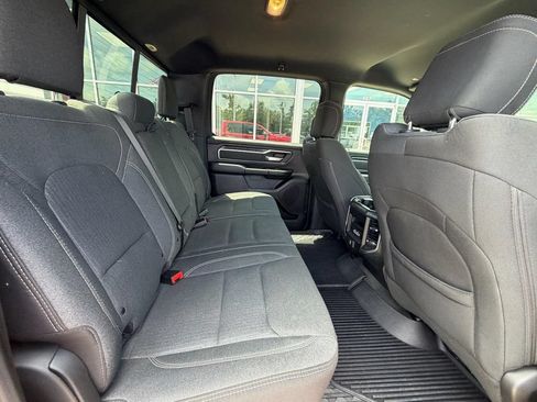 Used 2019 RAM 1500 Big Horn AWD/4WD image 14