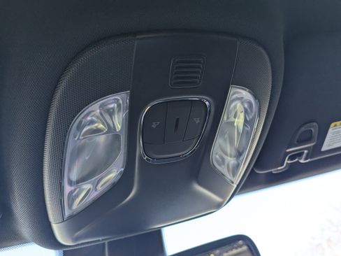 New 2026 Jeep Compass Latitude image 22