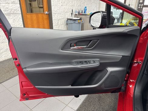 Certified 2024 Toyota Prius XLE image 34