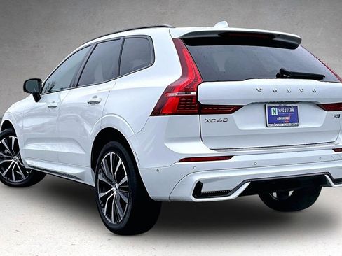 Certified 2023 Volvo XC60 B5 Plus w/ Protection Package Premier image 4