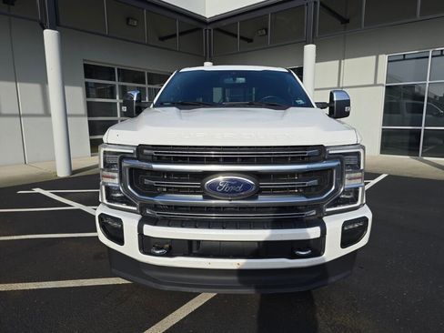 Used 2021 Ford F350 Platinum image 2