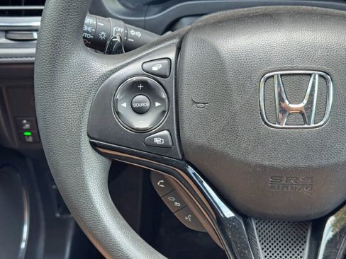 Used 2022 Honda HR-V EX image 20