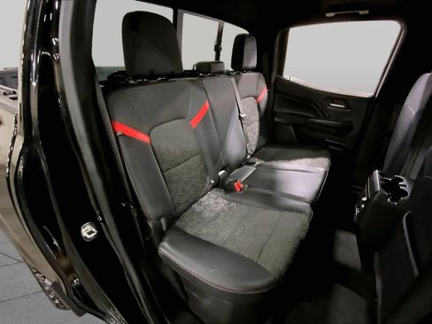 Used 2023 Chevrolet Colorado Z71 w/ Z71 Convenience Package 2 AWD/4WD image 20