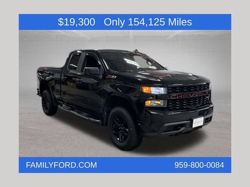 Used 2019 Chevrolet Silverado 1500 Custom Trail Boss w/ Custom Convenience Package AWD/4WD image 1