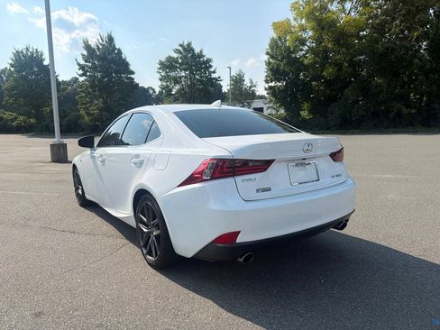 Used 2016 Lexus IS 350 RWD image 3