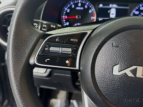 Used 2024 Kia Forte LXS image 14