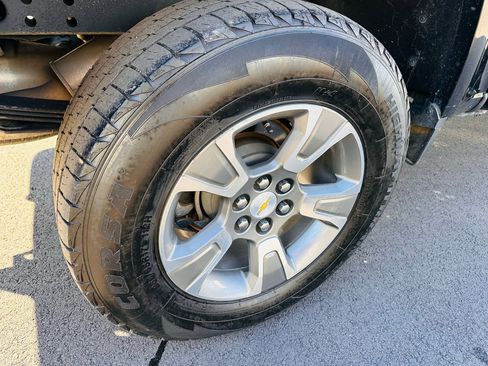 Used 2019 Chevrolet Colorado Z71 image 16