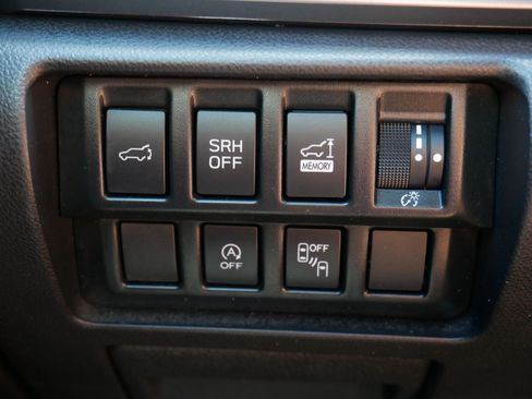 Used 2024 Subaru Forester Premium AWD/4WD image 26